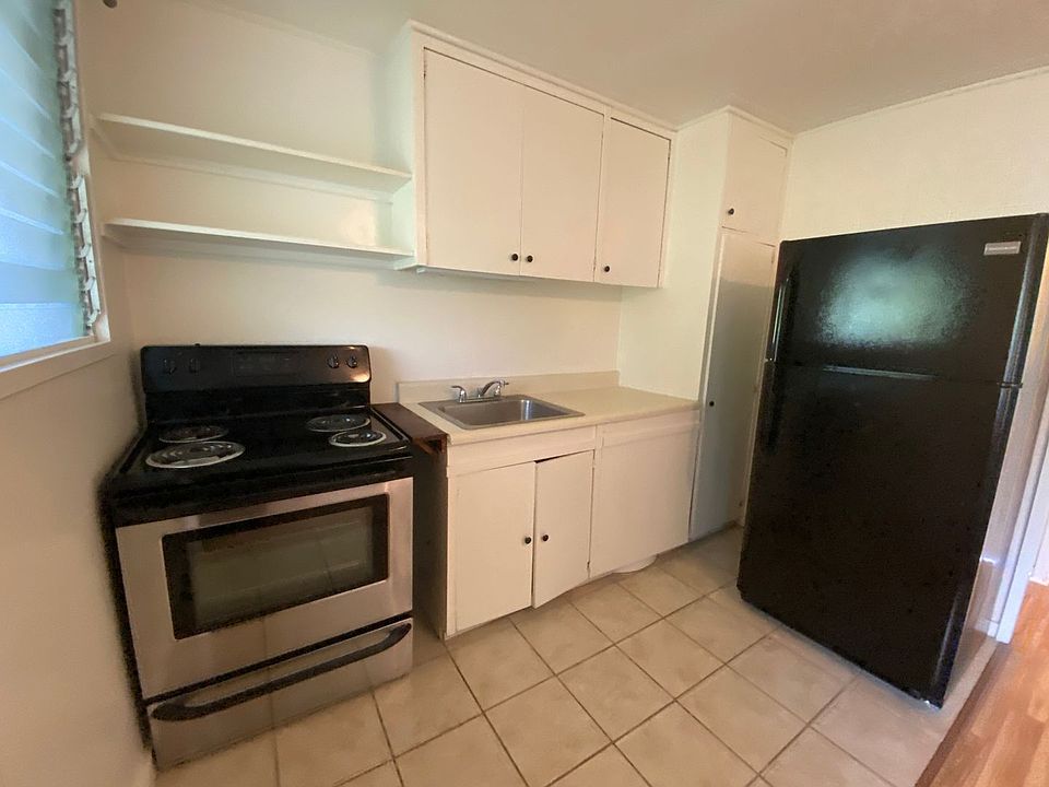 1st image of 607 Wailepo St APT 9
