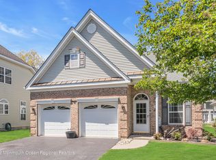 16 Marblehead Pl, Barnegat, NJ 08005