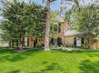 18102 Ravenfield Dr, Houston, TX 77084