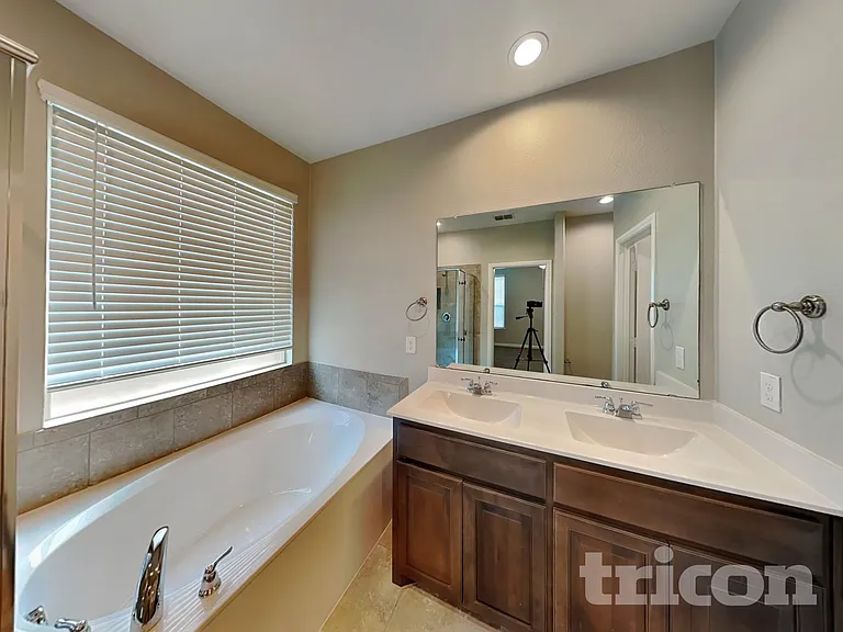 162 Colter Dr — Photo 11