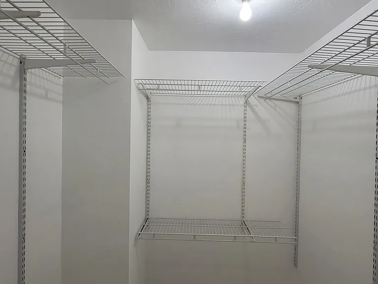 819 SW 57th Ter #1 — Photo 13