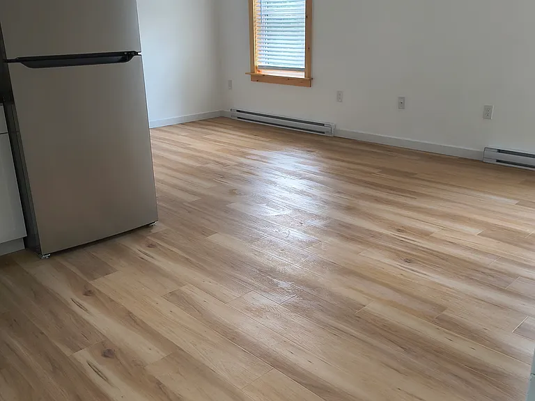 4 Highland Ave — Photo 8