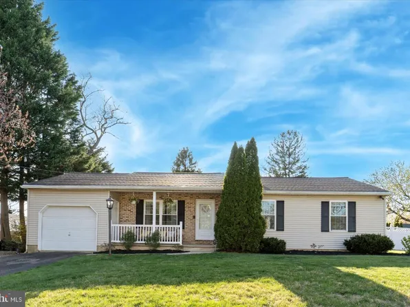 20 Camden Ave, Voorhees, NJ 08043