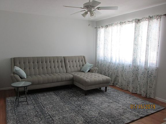 2nd image of 1125 Lincoln Ave