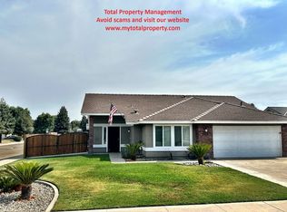 5217 W Howard Ct, Visalia, CA 93277