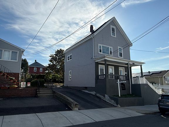 2nd image of 44 Rand St