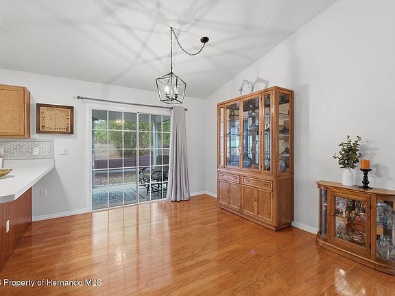 5th image of 10294 Dotted Wren Ave