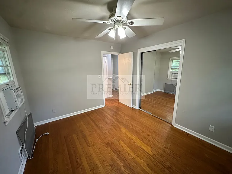 5312 Hunter St — Photo 14