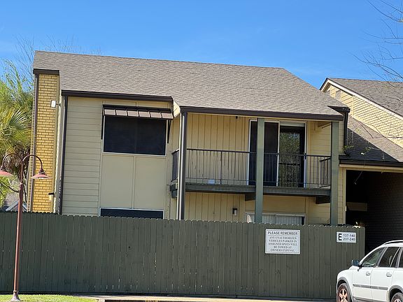 4th image of 220 Doucet Rd APT 240E