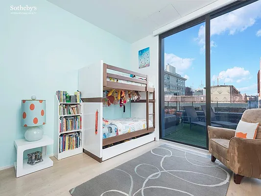 Rented by Sotheby's International Realty | media 18