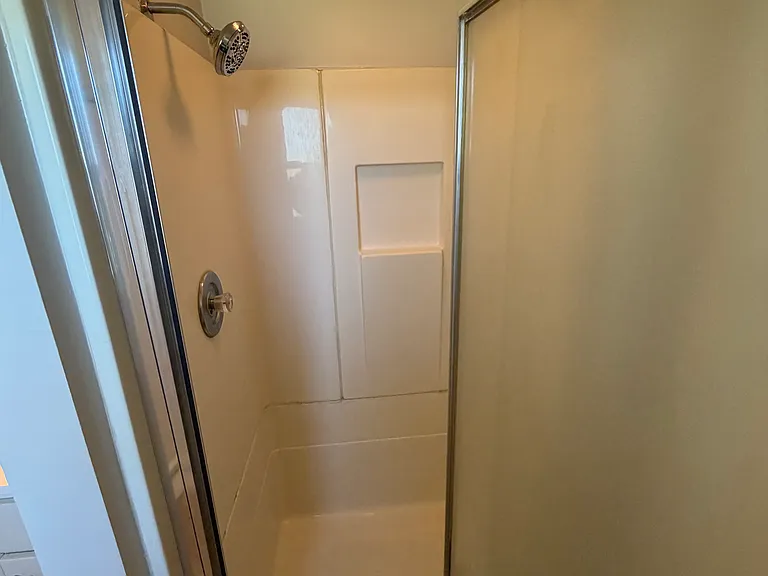 1000 Golf Rd — Photo 12