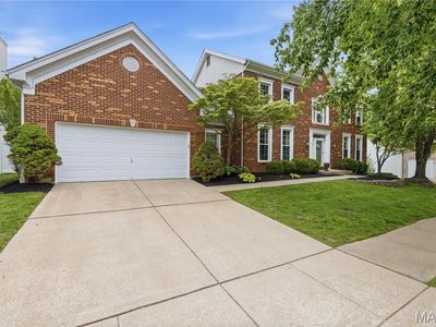 249 Woodcliffe Place Dr, Chesterfield, MO, 63005