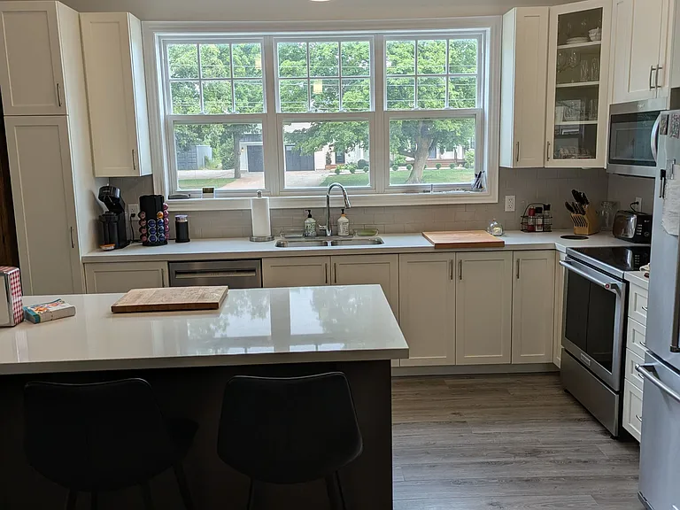 2 Paradise Grv — Photo 12