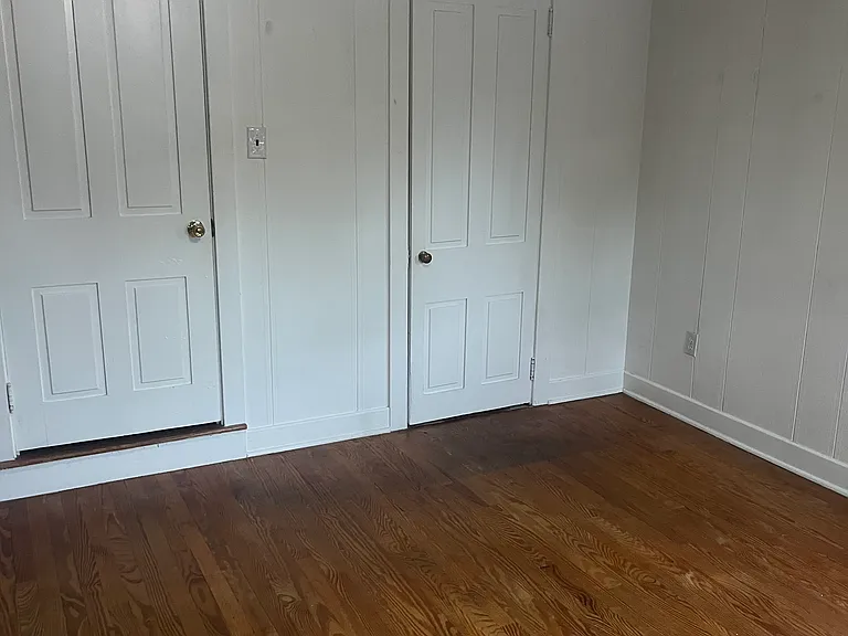 429 Main St — Photo 15