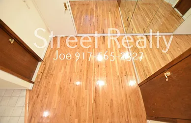 Rented by Street Realty Brokerage LLC