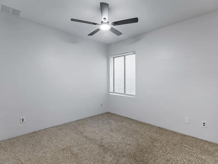 21439 E Maya Rd — Photo 29