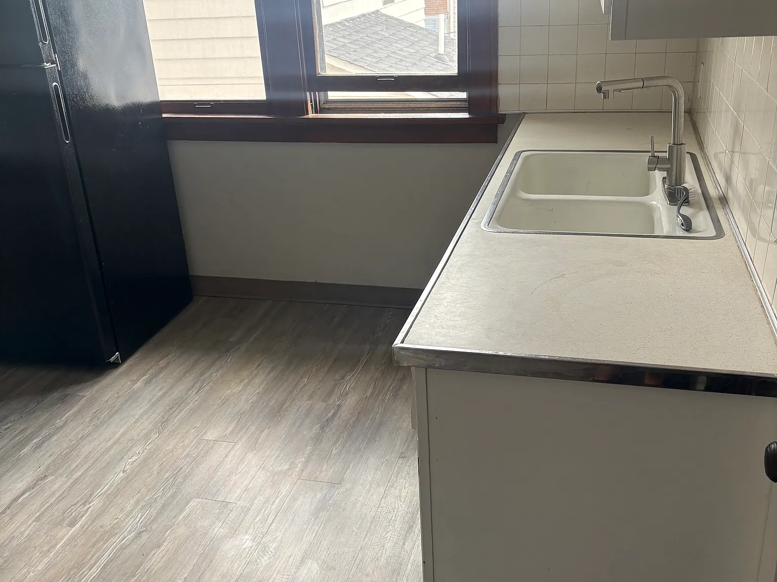 2 bed, $1,250 — Photo 4