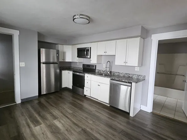 16 Prescott St Floor 1, Leominster, MA 01453