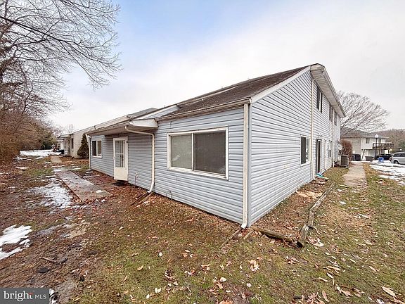 5th image of 814 Windstream Way Unit A