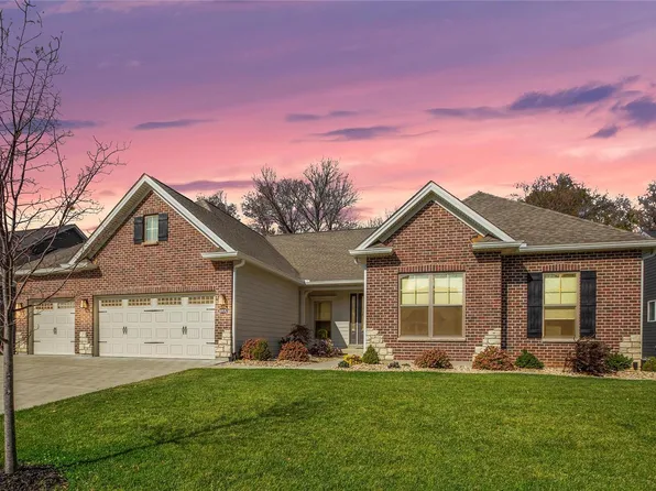 16976 Helens Woods Ct, Chesterfield, MO 63005