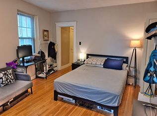 64 Queensberry St APT 210, Boston, MA 02215