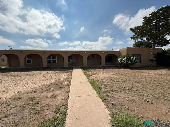 1501 W Hank Ave, Artesia, NM 88210