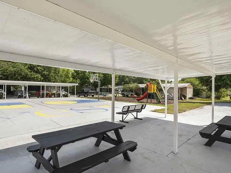 7500 County Line Rd — Photo 3