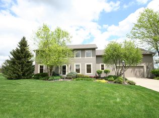 6243 Antler Ct, Zionsville, IN 46077
