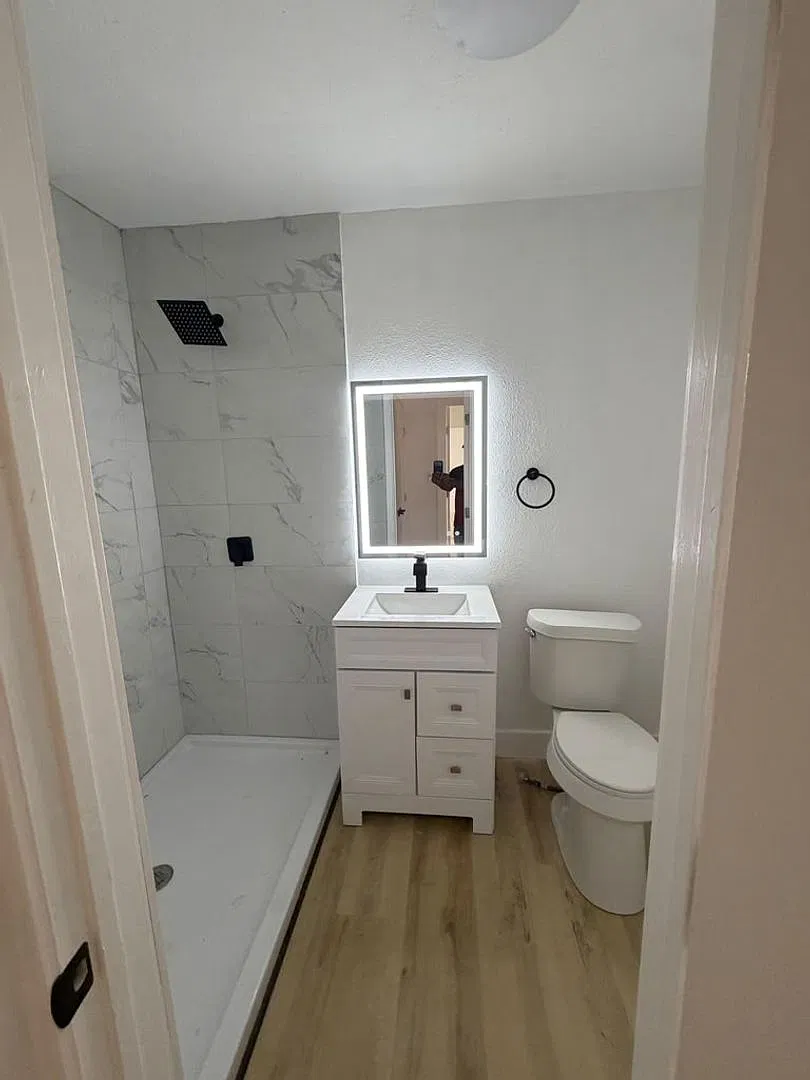 Beautiful Home In Houston. Move In Ready!. — Photo 4