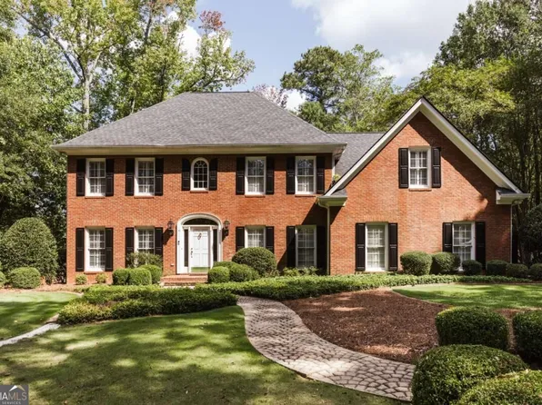 1031 Millers Lake Dr, Watkinsville, GA 30677