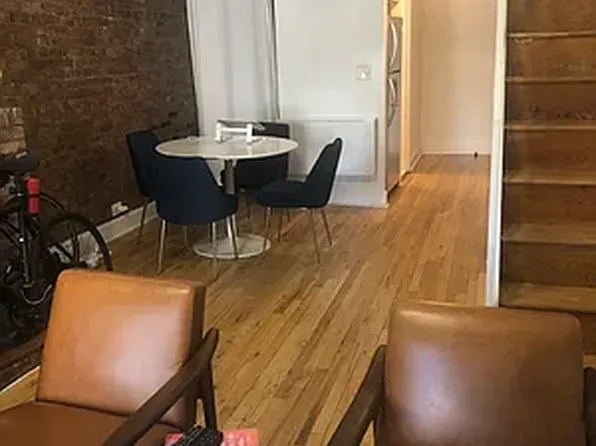 225 West 14th Street image 10 of 17