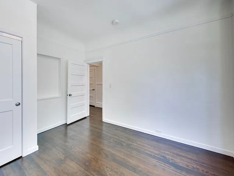 554A Natoma St #A — Photo 14
