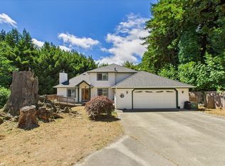 65 Redwood Ave, Rio Dell, CA 95562