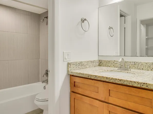 4441 W Mcnab Road #17, Pompano Beach, FL 33069