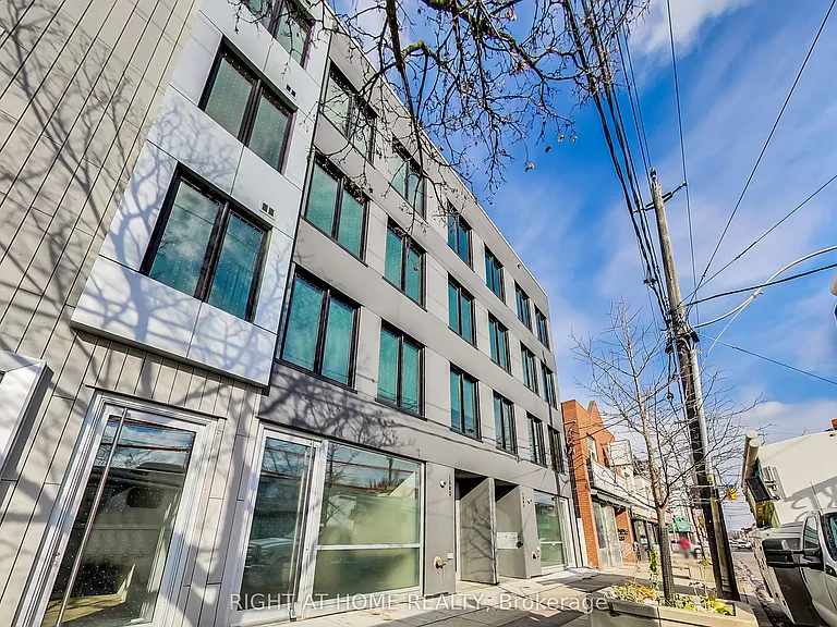 1602 Queen St E #PENTHOUSE — Photo 4