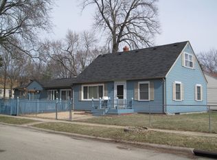 2307 Elmwood St, Rockford, IL