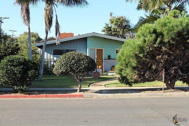 1st image of 1118 Santa Barbara St