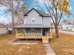 220 W Bennett St, Pontiac, IL 61764