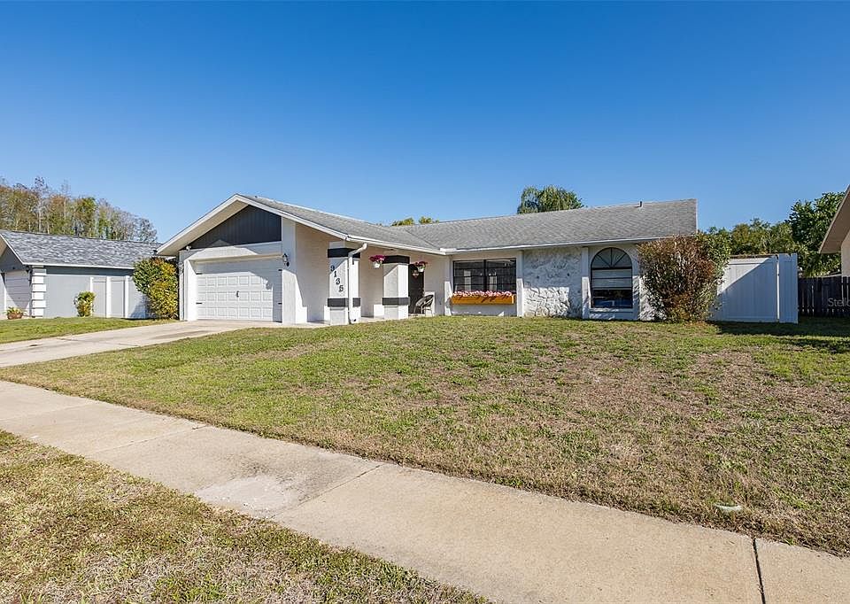 1st image of 9135 Hawkins Ct