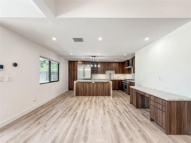 22921 Dolorosa St — Photo 27