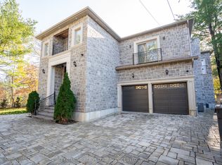 1138 Garden Rd, Mississauga, ON L5H 3J6