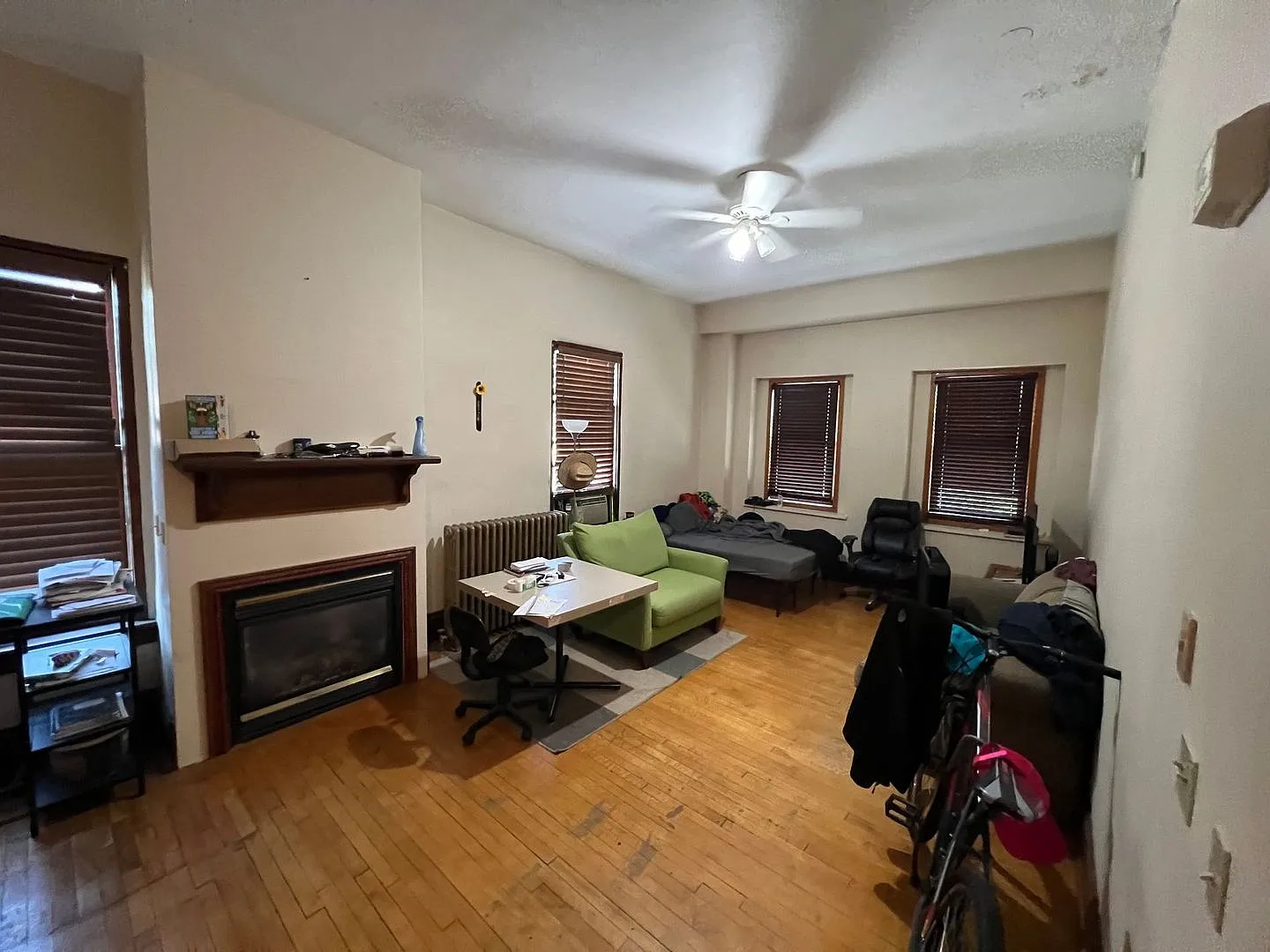 21 W. New York Ave — Photo 4