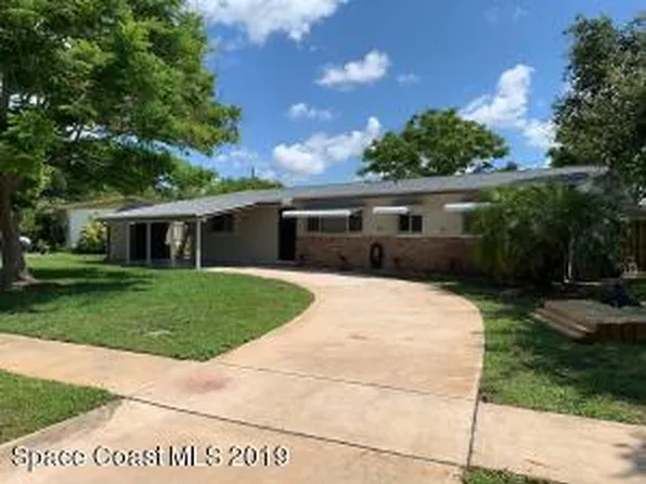 530 Allen Dr, Merritt Island, FL 32952
