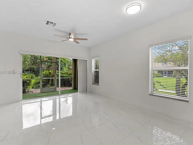 12133 SW 3rd St #12133 — Photo 11