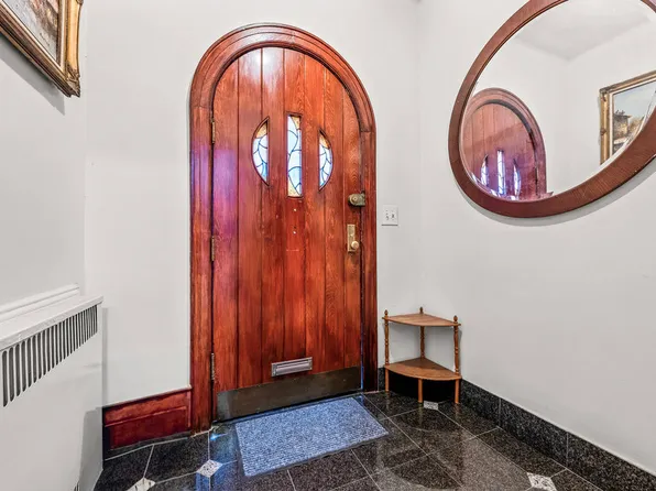 1681 Brooklyn Avenue NA image 3 of 28