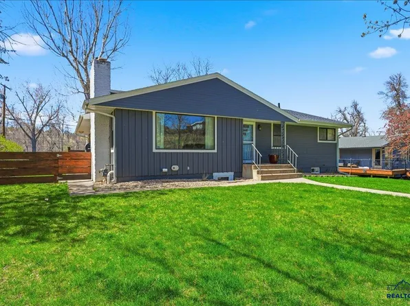 133 S 5th St, Spearfish, SD 57783