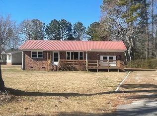 490 Circle M Rd, Longs, SC 29568