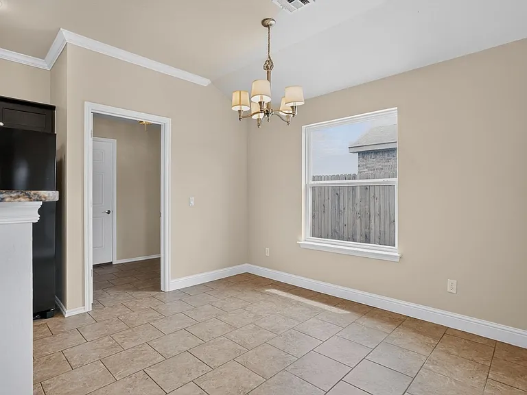 13113 Camden Dr — Photo 17