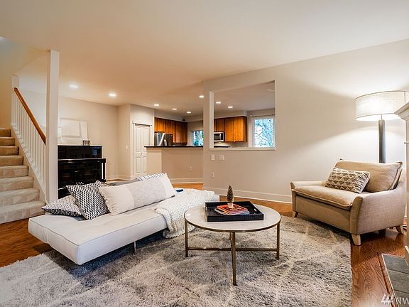 4th image of 5505 Lakemont Blvd SE APT 303