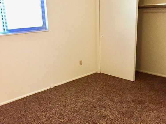 5th image of 1121 E 500 S APT 1